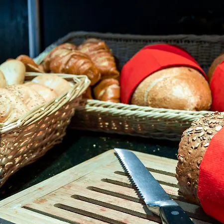 Bastion - Europoort 3* Brielle