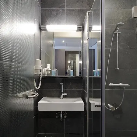 Bastion - Europoort 3*