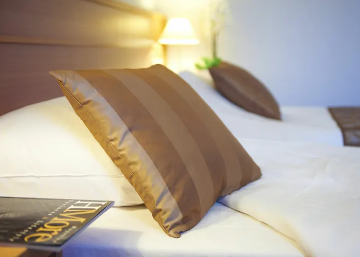 Bastion - Europoort فندق