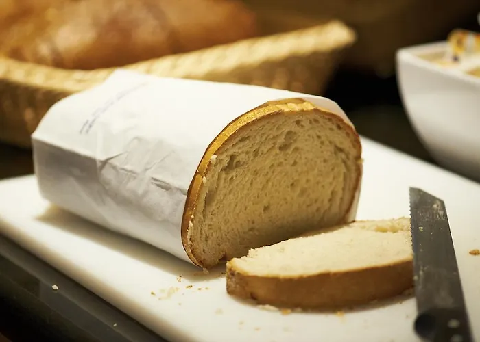 Hotel Bastion - Europoort 3*